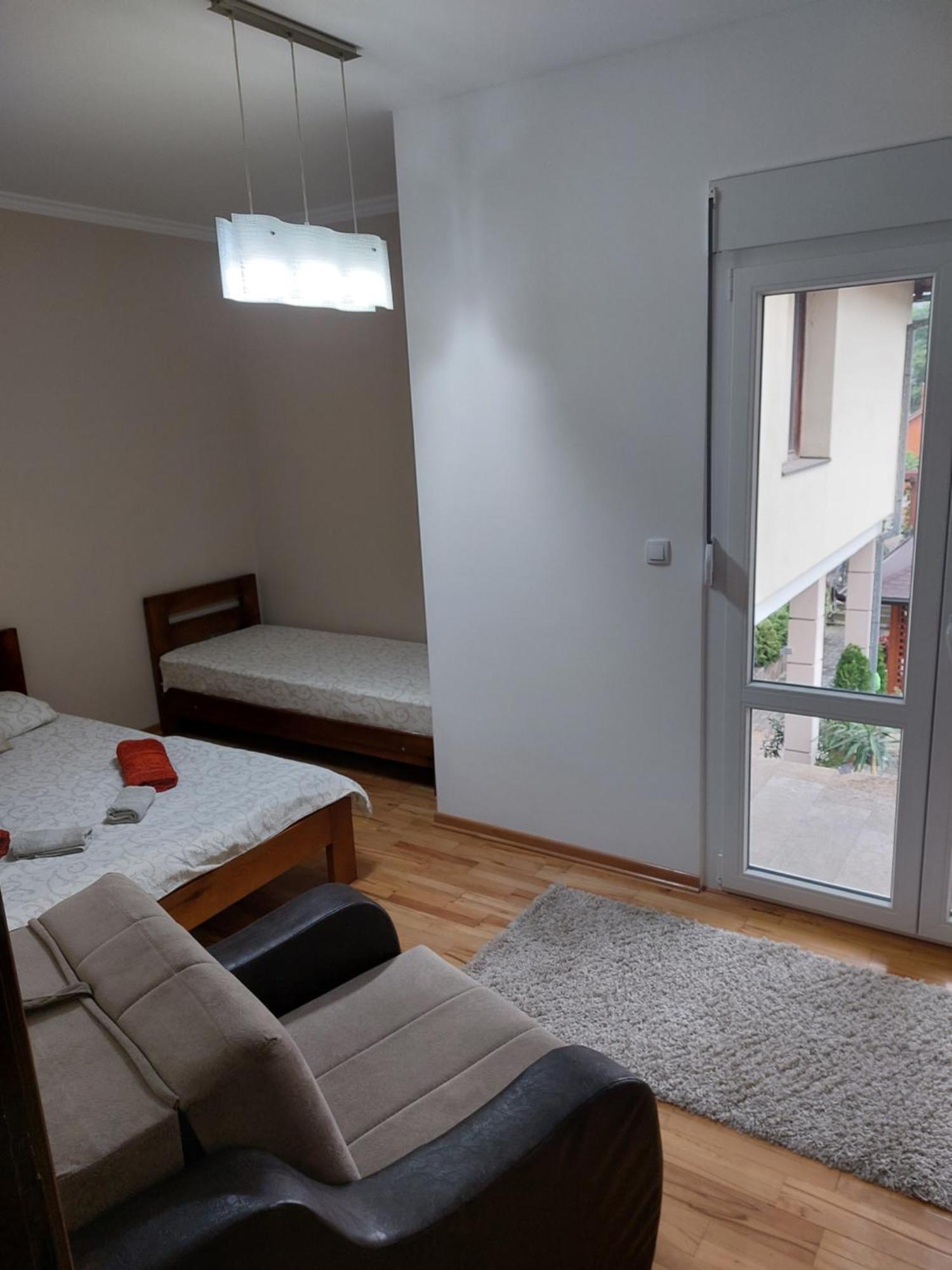 Apartmani Radulovic Vrnjačka Banja Rom bilde